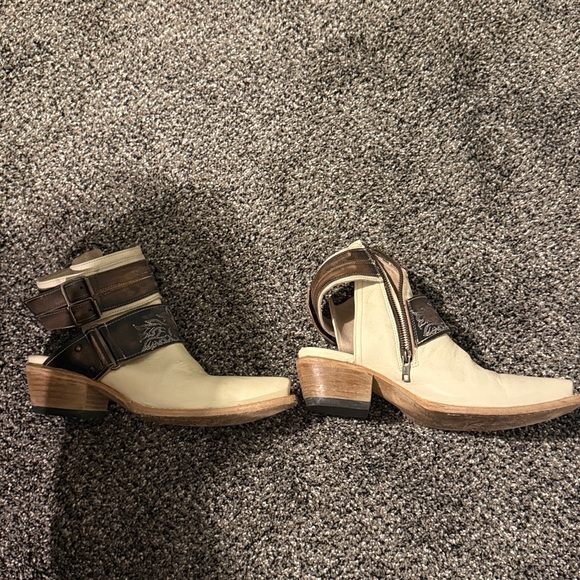 Freebird Waylon - Picture 2 of 5